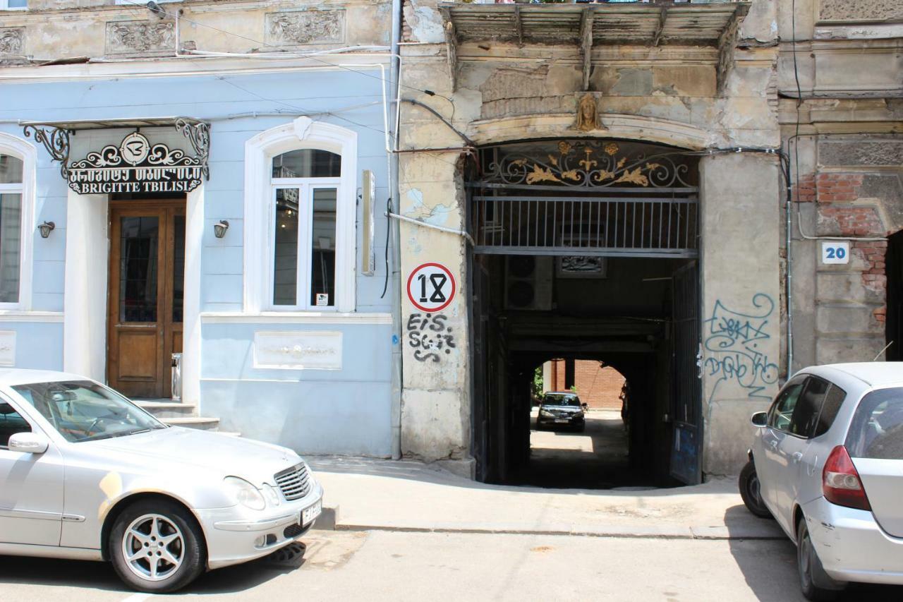 Lui Lui Apartamento Tbilisi Exterior foto